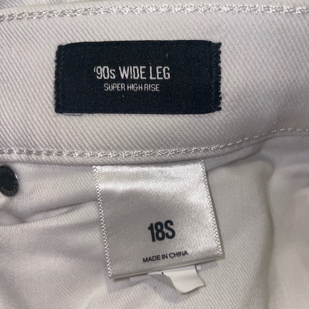 EXPRESS SUPER HIGH WAISTED WHITE 90s WIDE LEG JEANS SIZE 18 SHORT - Picture 7 of 9